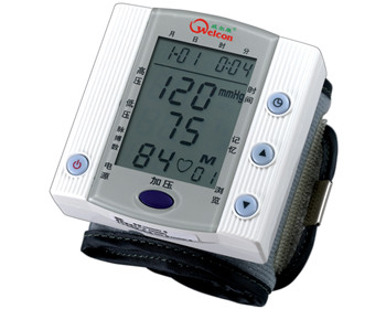tk-w202手腕式电子血压计