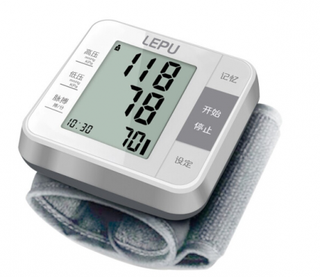 手腕式电子血压计 W02